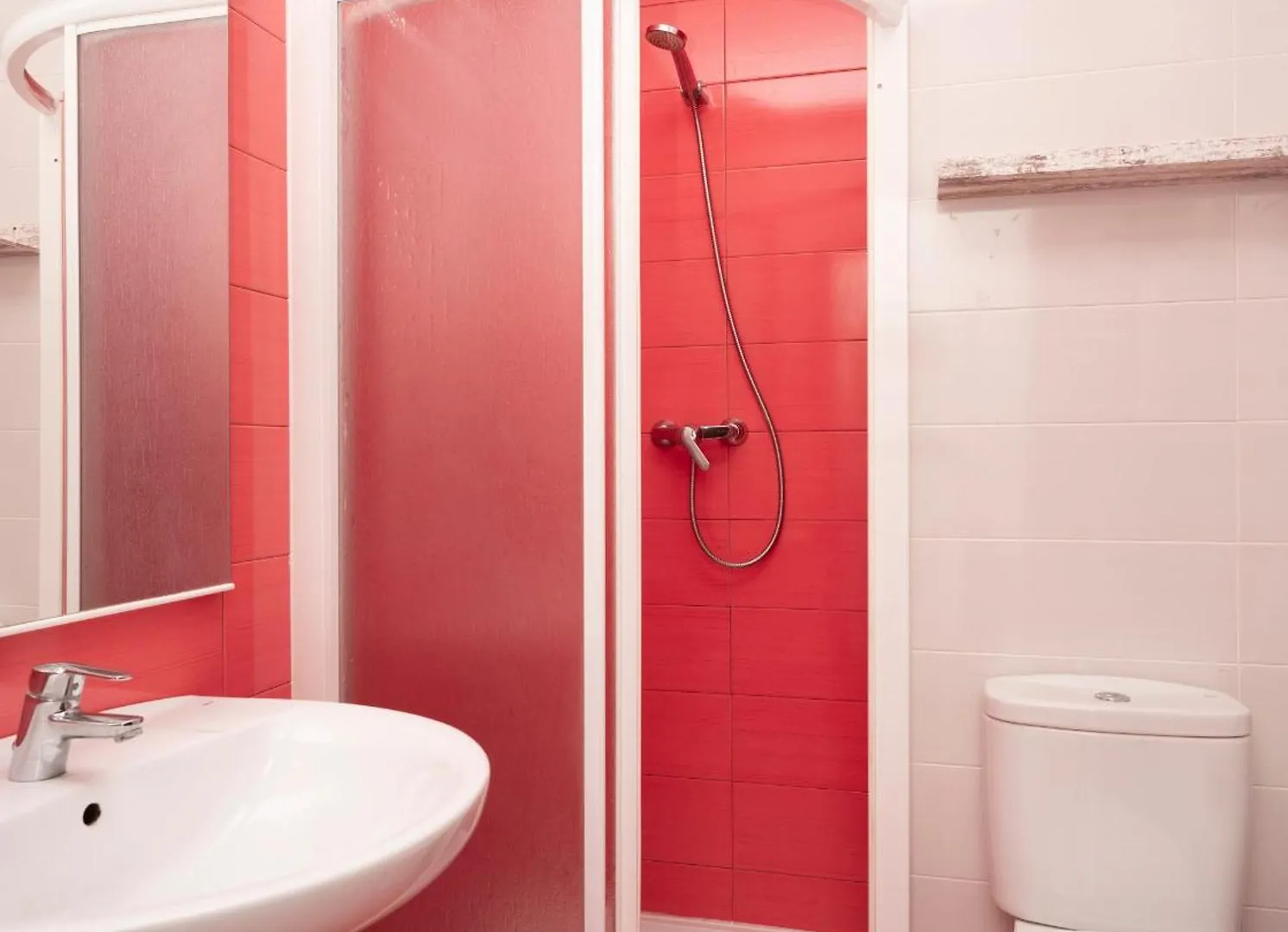 Apartment Atico Einstein Suites En Pleno Centro De Granada Spain