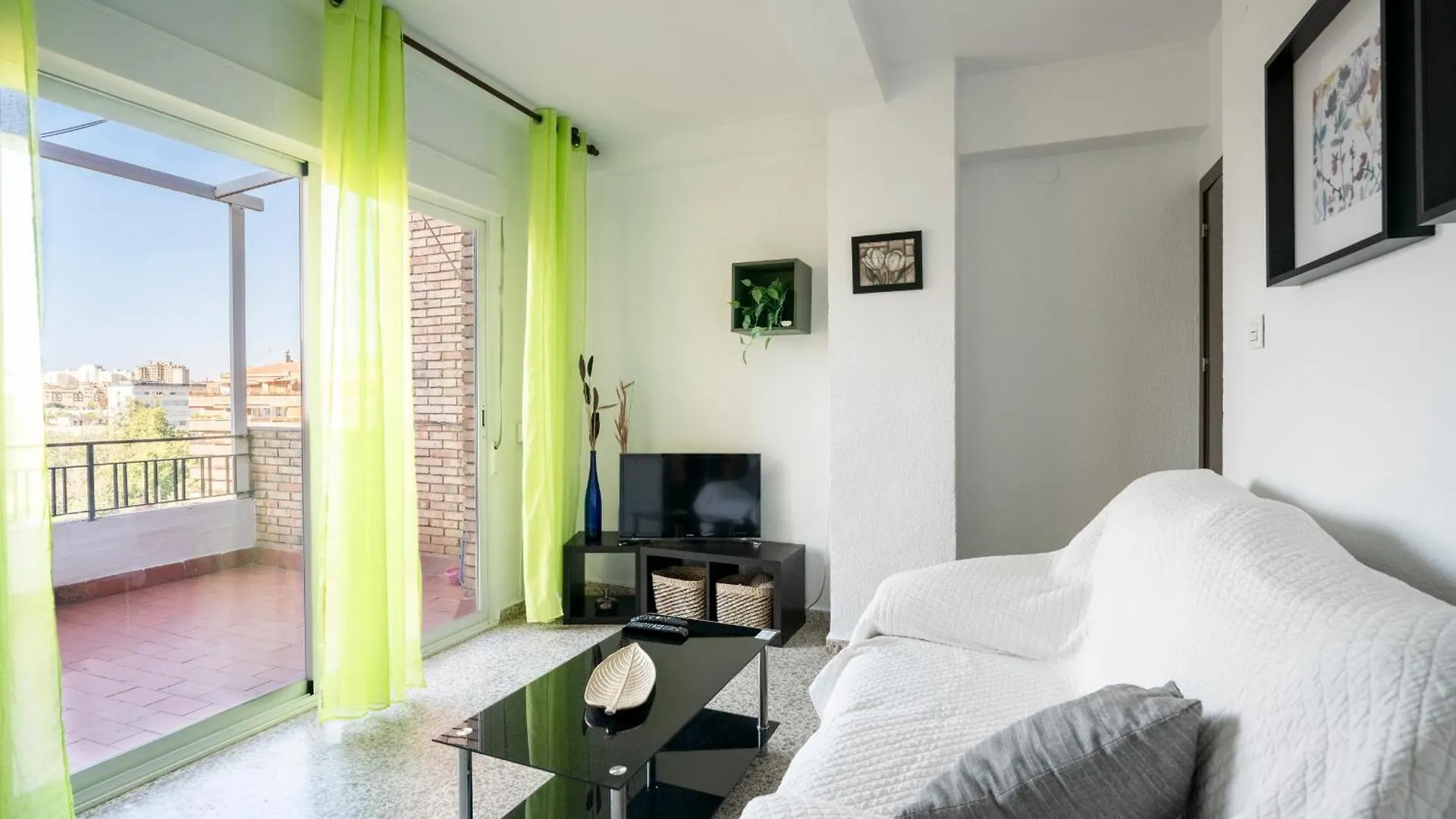 Apartment Atico Einstein Suites En Pleno Centro De Granada Spain