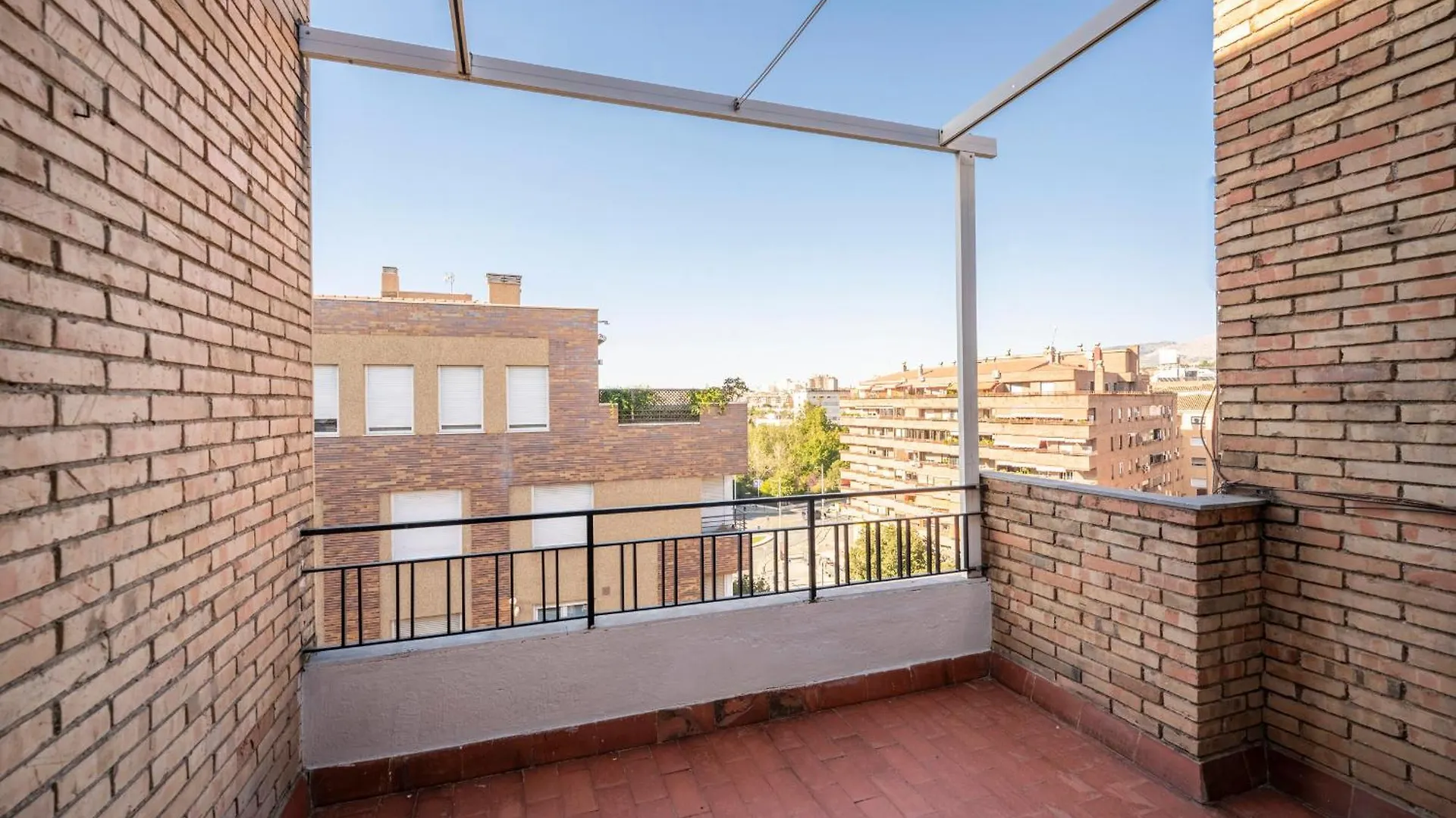 Atico Einstein Suites En Pleno Centro De Granada 0*,